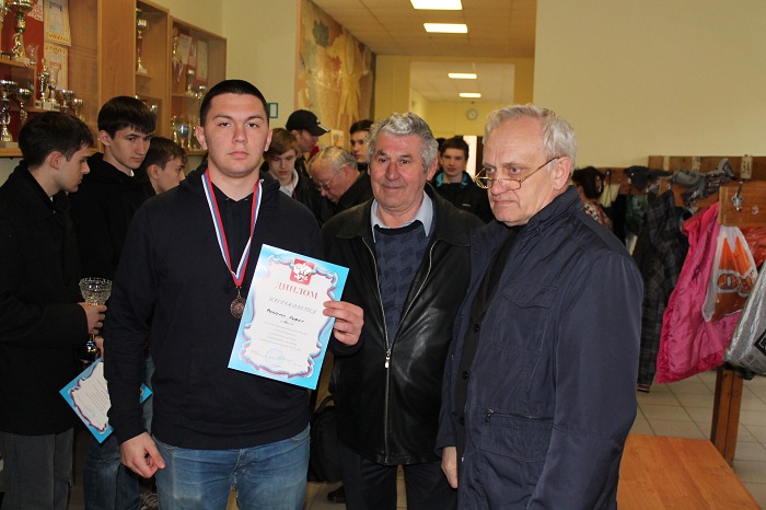 Alexander Kiziljvater_11