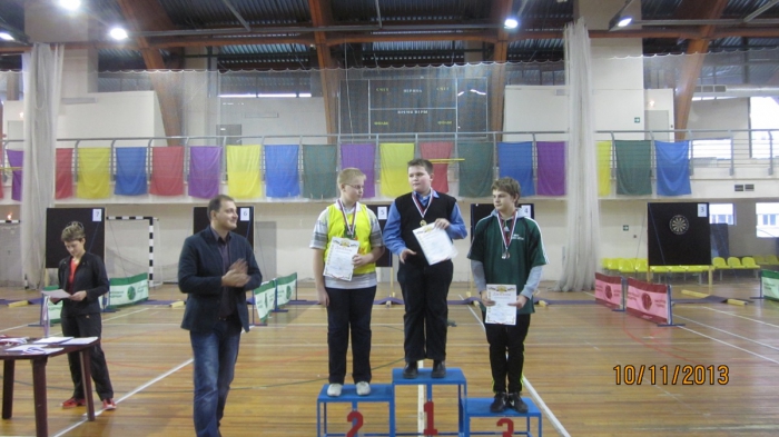 10112013-Darts_10