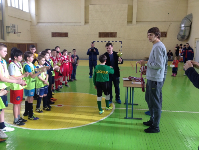 01-02022014_Minifutbol_TiNAO_4
