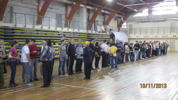 10112013-Darts_11